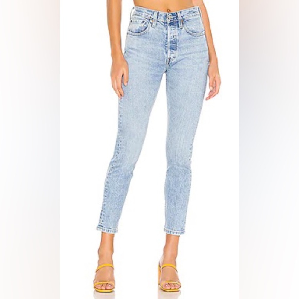 Free People X We The Free Zuri Mom Jean in Lived in Blue